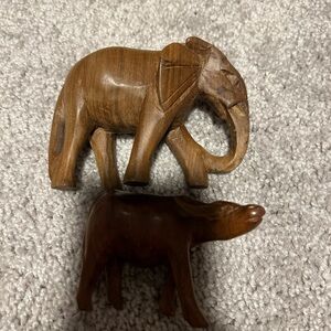 Vintage Hand Carved Wooden Elephant 5x3.5’ & Wooden Ox 3.5x2.5’